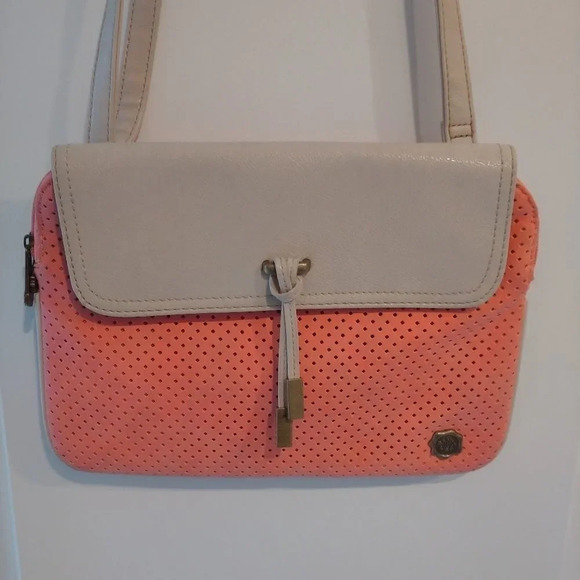 Fiorelli Purse, Salmon/Tan, Adjustable Strap - Picture 3 of 15